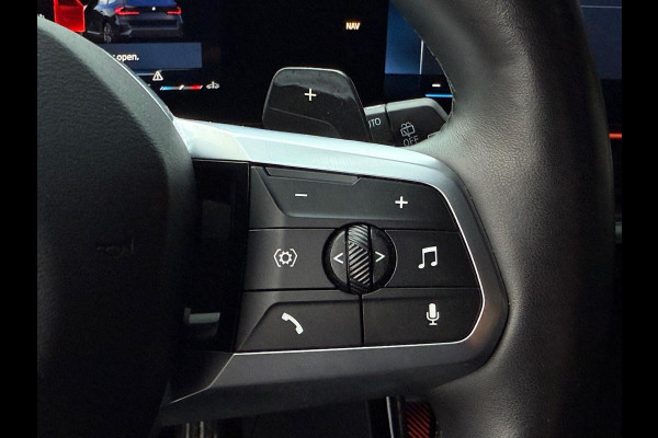 BMW X1 xDrive23i M SPORT | PANORAMADAK | TREKHAAK | HARMAN KARDON | DRIVING PROFF. | MEMORY SEATS |