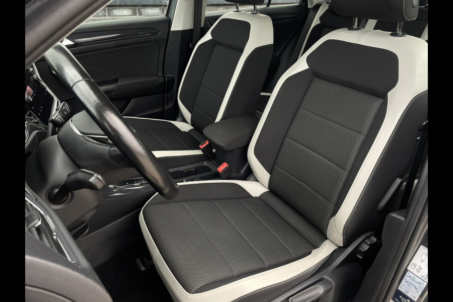 Volkswagen T-Roc 1.5 TSI Sport LED | Trekhaak | Carplay | Camera | Virtual Cockpit | PDC