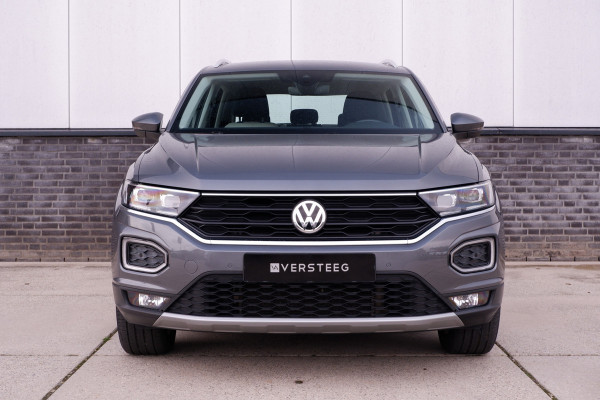 Volkswagen T-Roc 1.5 TSI Sport LED | Trekhaak | Carplay | Camera | Virtual Cockpit | PDC