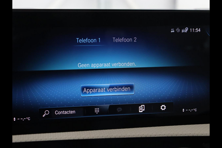 Mercedes-Benz CLA-Klasse 180 Business Solution Luxury | Panoramadak | Leder | Trekhaak | Stoelverwarming | Keyless | Camera | Memory | Matrix LED | Park Assist | Widescreen | Climate control