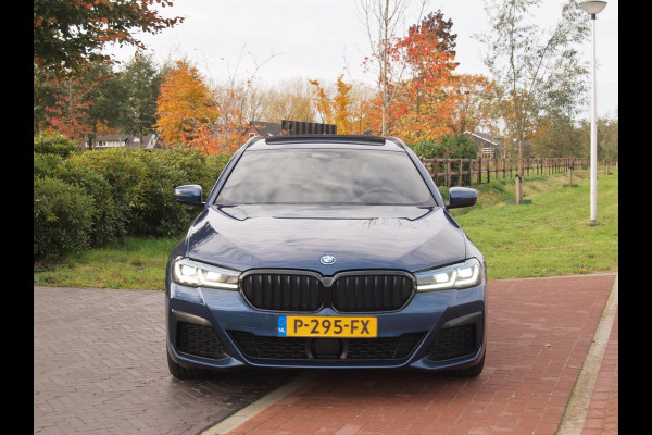 BMW 5 Serie Touring 530e xDrive Business Edition Plus | M-Pakket | Laser Led | Head-up display | Camera  NL-Auto |