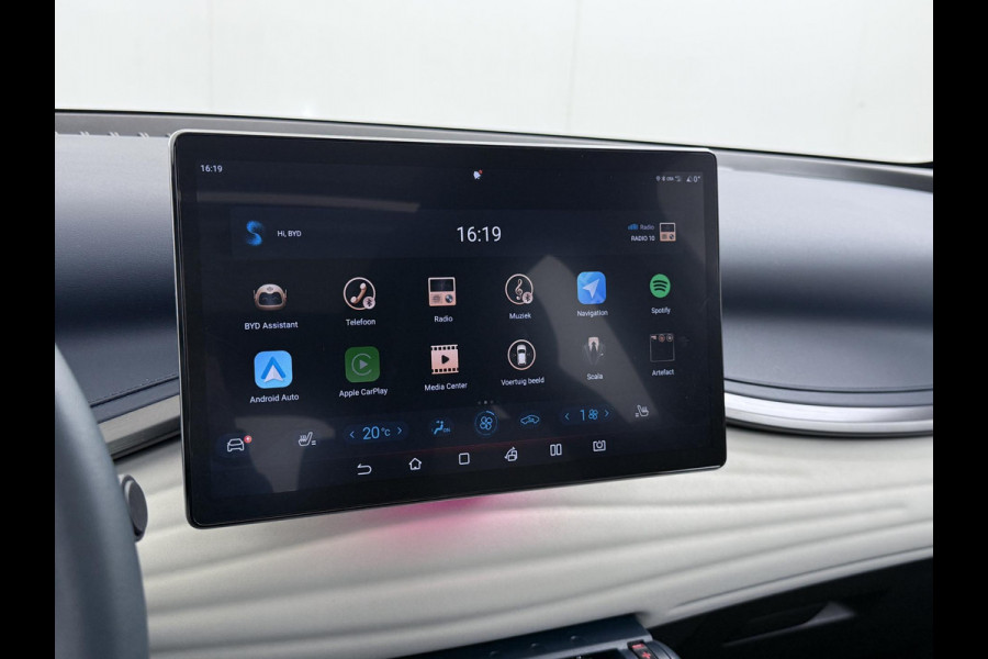 BYD ATTO 3 Comfort 60 kWh PANO| STOELVERW.| FABR. GARANTIE T/M 2029 | AANDRIJFLIJN EN ACCU ZELFS T/M 2031 | BTW VERREKENBAAR