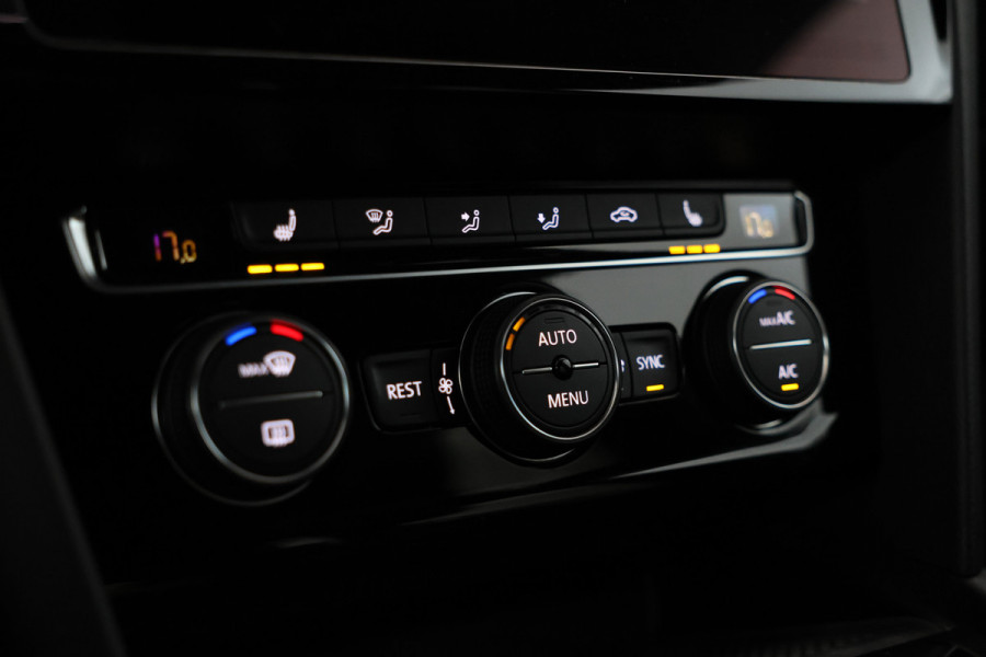 Volkswagen Arteon 2.0 TSI Business R Exclusive Nieuwstaat! 2.Panorama, Navigatie, Climate,