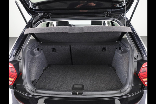 Volkswagen Polo 1.0 TSI Highline 95 pk Automaat (DSG) | Navigatie | Parkeersensoren | Autom. airco | Adaptieve cruise control | Apple Carplay/Android Auto |