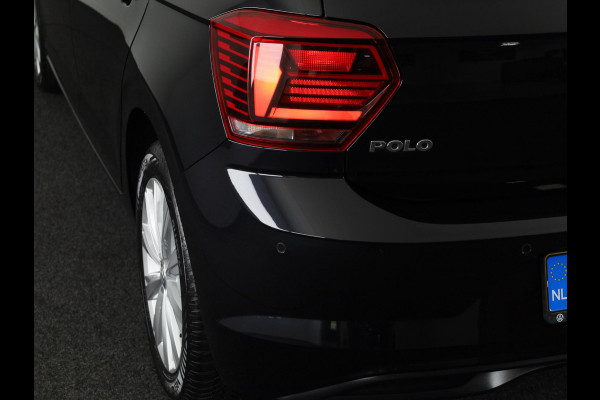 Volkswagen Polo 1.0 TSI Highline 95 pk Automaat (DSG) | Navigatie | Parkeersensoren | Autom. airco | Adaptieve cruise control | Apple Carplay/Android Auto |