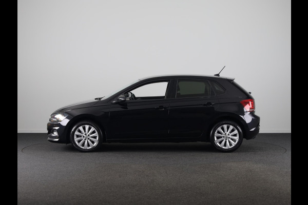 Volkswagen Polo 1.0 TSI Highline 95 pk Automaat (DSG) | Navigatie | Parkeersensoren | Autom. airco | Adaptieve cruise control | Apple Carplay/Android Auto |