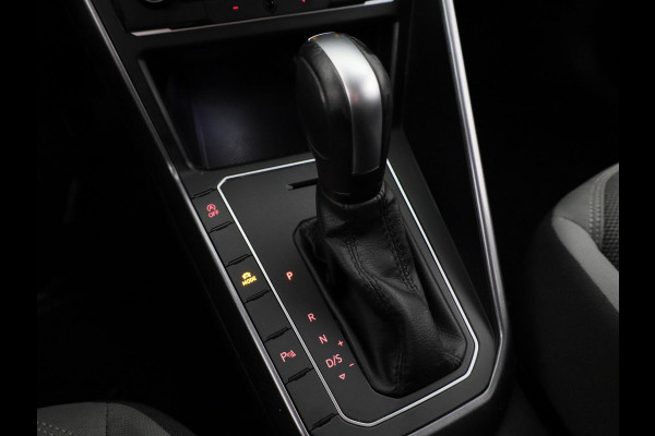 Volkswagen Polo 1.0 TSI Highline 95 pk Automaat (DSG) | Navigatie | Parkeersensoren | Autom. airco | Adaptieve cruise control | Apple Carplay/Android Auto |