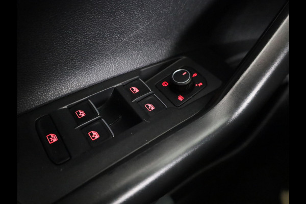 Volkswagen Polo 1.0 TSI Highline 95 pk Automaat (DSG) | Navigatie | Parkeersensoren | Autom. airco | Adaptieve cruise control | Apple Carplay/Android Auto |