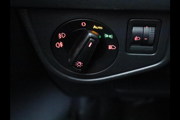 Volkswagen Polo 1.0 TSI Highline 95 pk Automaat (DSG) | Navigatie | Parkeersensoren | Autom. airco | Adaptieve cruise control | Apple Carplay/Android Auto |