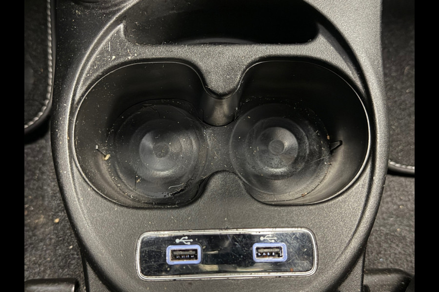 Fiat 500 1.0 Hybrid Dolcevita AIRCO PANORAMADAK BLUETOOTH START/STOP USB