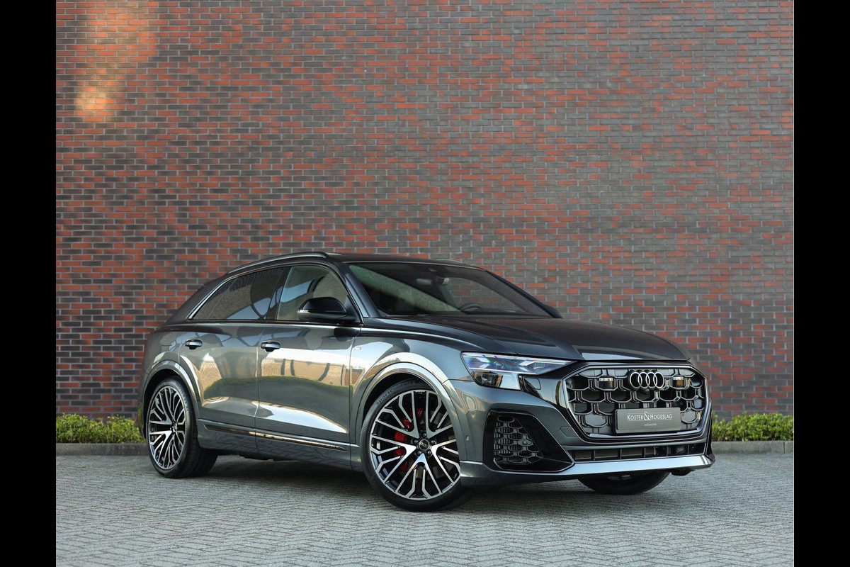 Audi Q8 60 TFSI e Quattro Pro Line S Competition | B&O - Trekhaak - Pano - SoftClose - Massage