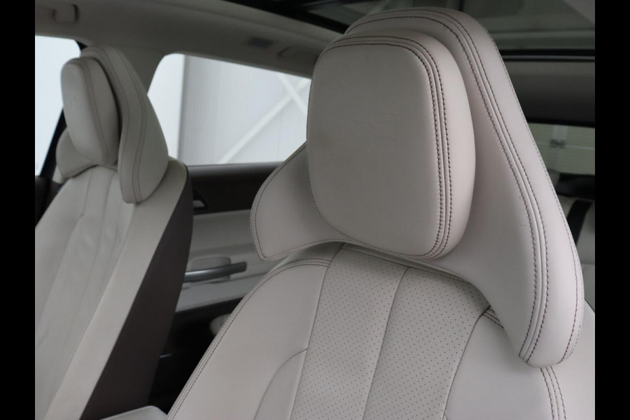 Aiways U5 63 kWh Premium | 40.800km NAP | Panoramadak | Leder | Stoelverwarming | Adaptive cruise | Carplay | 360 camera | Full LED | Keyless