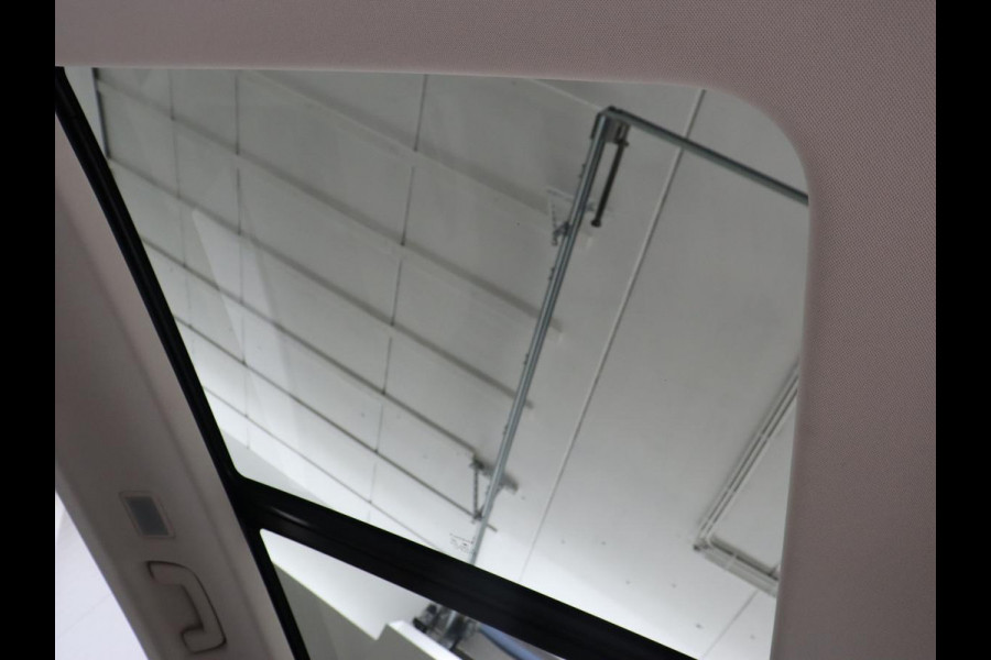 Aiways U5 63 kWh Premium | 40.800km NAP | Panoramadak | Leder | Stoelverwarming | Adaptive cruise | Carplay | 360 camera | Full LED | Keyless