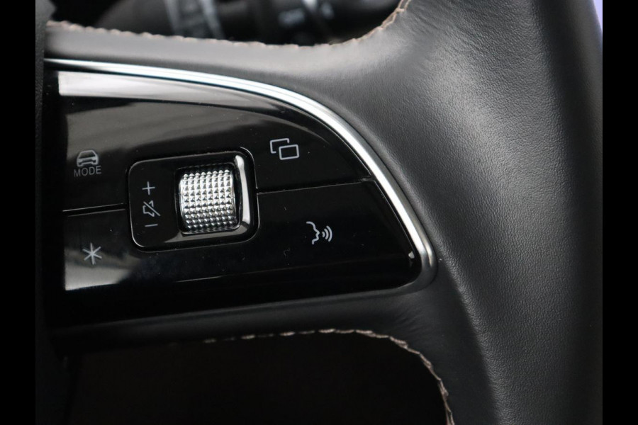 Aiways U5 63 kWh Premium | 40.800km NAP | Panoramadak | Leder | Stoelverwarming | Adaptive cruise | Carplay | 360 camera | Full LED | Keyless