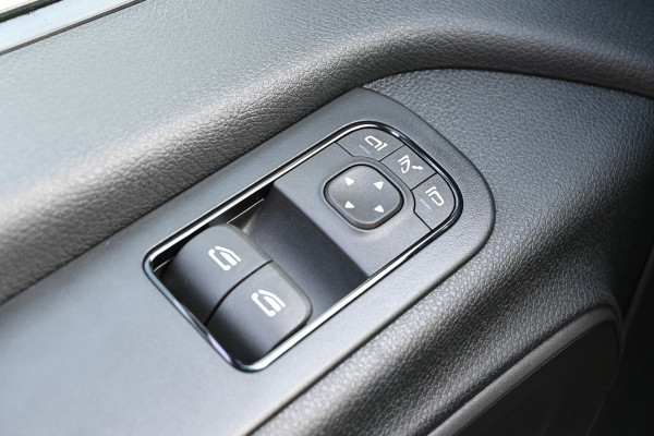 Mercedes-Benz Sprinter 317 CDI L3H2 Pro 2 Schuifdeuren, Smartphone integratiepakket, Geveerde stoel, Etc.