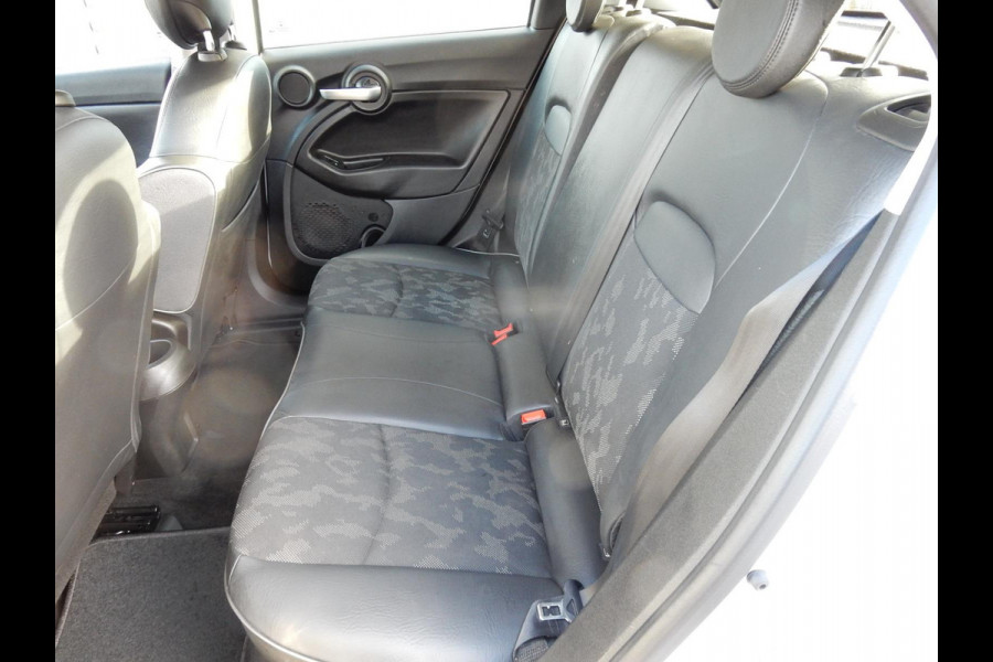 Fiat 500X 1.3 FIRE FLY TURBO 150 SPORT*1/2 LEDER*CR CONTR*CAMERA*