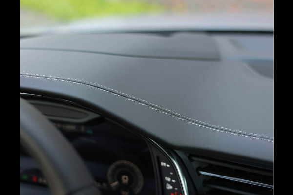 Audi Q8 60 TFSI e Quattro Pro Line S Competition | Massage - HuD - SoftClose - Pano - Trekhaak!