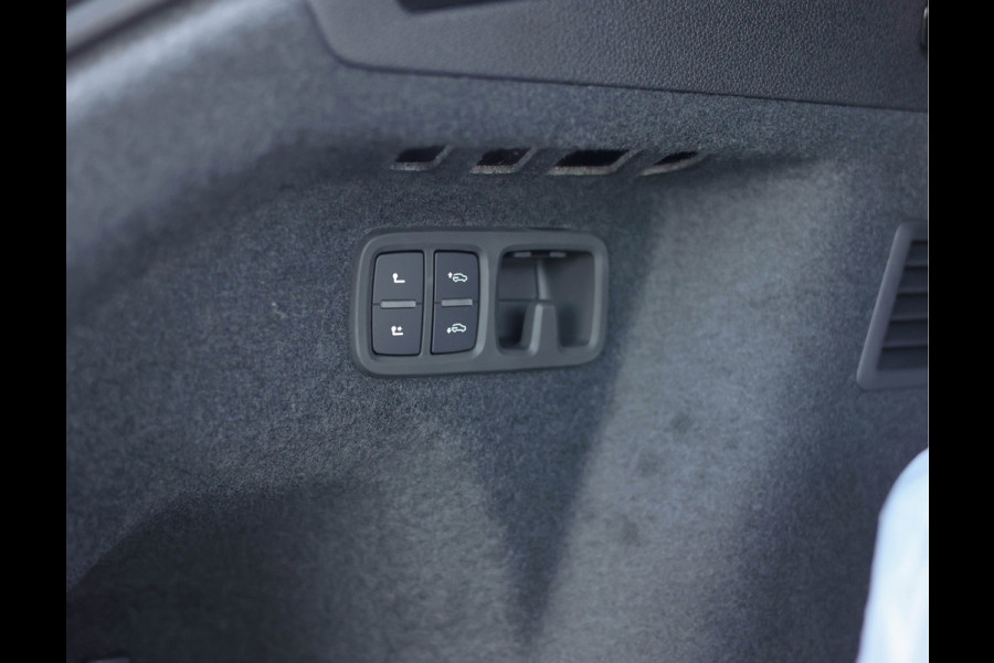 Audi Q8 60 TFSI e Quattro Pro Line S Competition | Massage - HuD - SoftClose - Pano - Trekhaak!