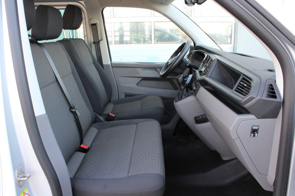 Volkswagen Transporter 2.0 TDI L2H1 32 DC > 6-persoons/Dubbel cabine/Automaat/Trekhaak