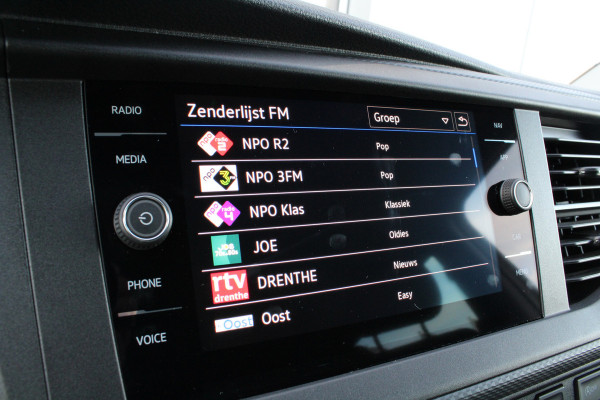 Volkswagen Transporter 2.0 TDI L2H1 32 DC > 6-persoons/Dubbel cabine/Automaat/Trekhaak