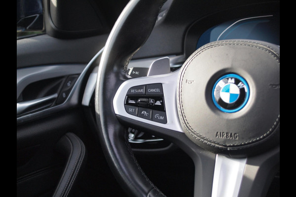 BMW 5 Serie Touring 530e xDrive Business Edition Plus | M-Pakket | Laser Led | Head-up display | Camera  NL-Auto |