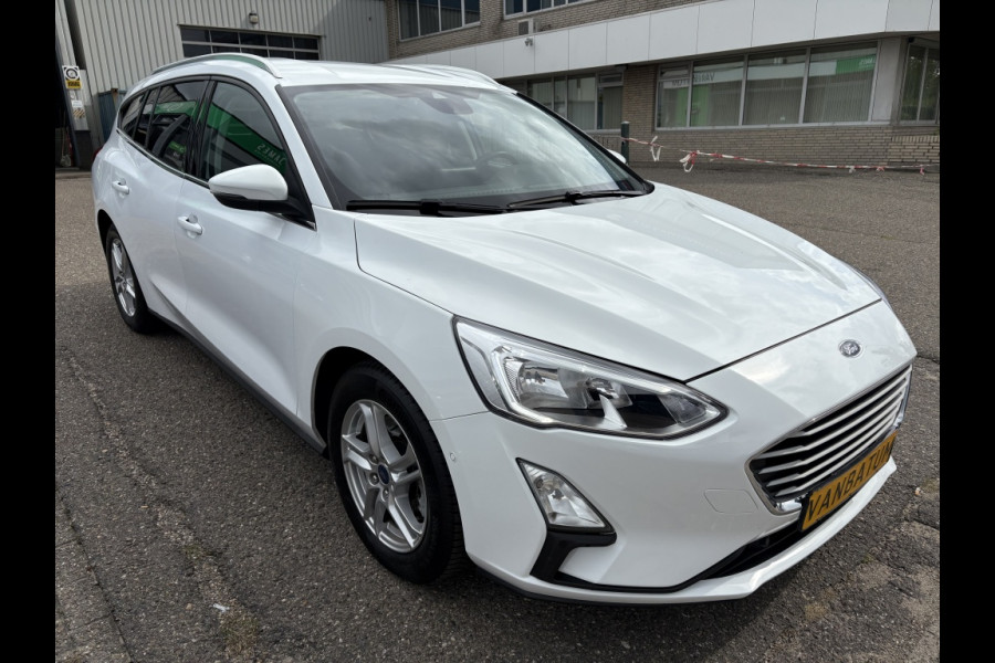 Ford FOCUS Wagon 1.0 EcoBoost Titanium Business