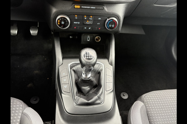 Ford FOCUS Wagon 1.0 EcoBoost Titanium Business