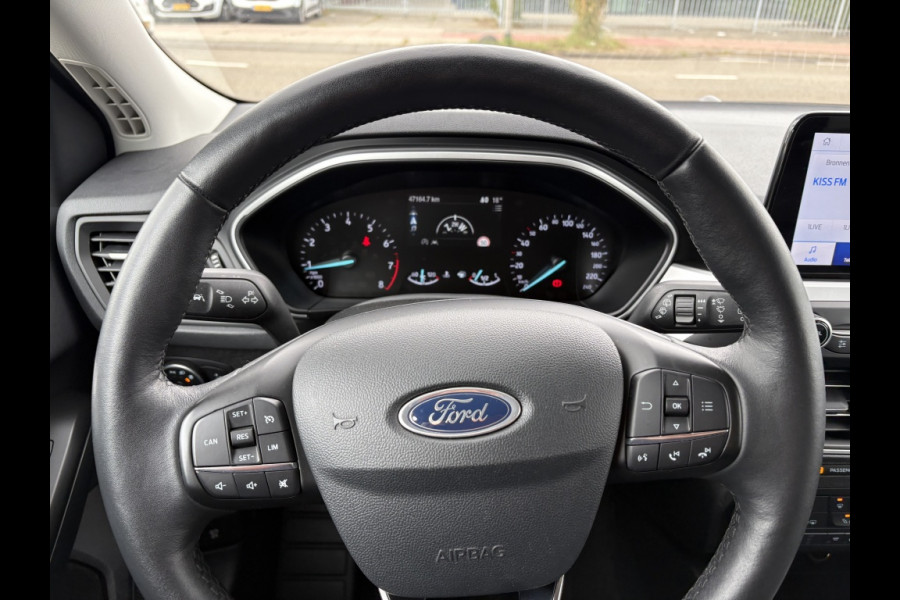 Ford FOCUS Wagon 1.0 EcoBoost Titanium Business