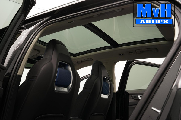 Lynk & Co 01 1.5 Plug-in Hybride|FULL BLACK XL|CAMERA|PANO|NAP