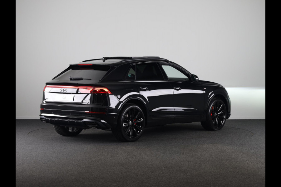 Audi Q8 60 TFSI e quattro Pro Line S Competition 490pk | Panoramadak | Head up display | Memory | Trekhaak | Massage stoelen | Assistentpakket Tour |
