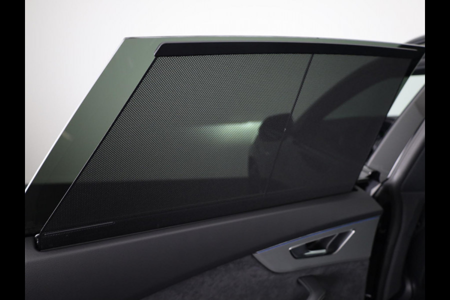 Audi Q8 60 TFSI e quattro Pro Line S Competition 490pk | Panoramadak | Head up display | Memory | Trekhaak | Massage stoelen | Assistentpakket Tour |