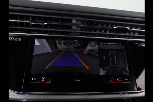 Audi Q8 60 TFSI e quattro Pro Line S Competition 490pk | Panoramadak | Head up display | Memory | Trekhaak | Massage stoelen | Assistentpakket Tour |