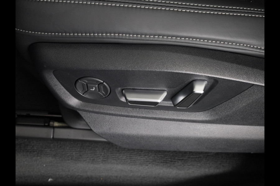 Audi Q8 60 TFSI e quattro Pro Line S Competition 490pk | Panoramadak | Head up display | Memory | Trekhaak | Massage stoelen | Assistentpakket Tour |