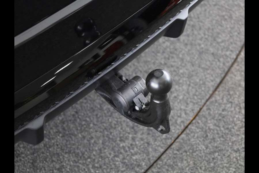 Audi Q8 60 TFSI e quattro Pro Line S Competition 490pk | Panoramadak | Head up display | Memory | Trekhaak | Massage stoelen | Assistentpakket Tour |