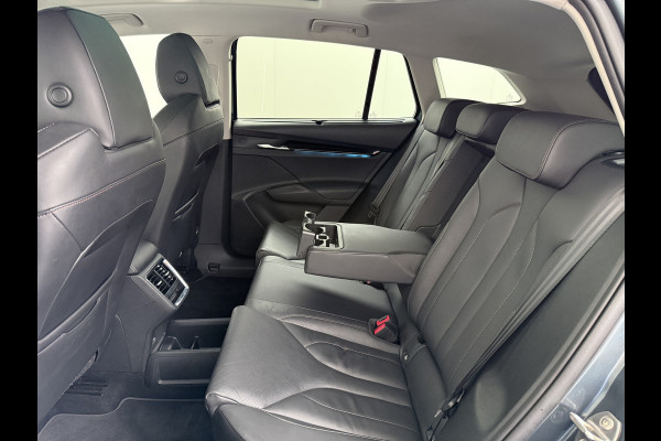 Škoda ENYAQ iV 80 204pk Leer+St+Verwarmd Pano-dak Trekhaak Adaptive Cruise PDC-a+v S.O.H. 94% 360°Camera 20"lm Apple Carplay Android Auto Luxus DAB Stuurverwarming Led Lmv Keyless Infotainment Plus Assistentie Plus Comfort-pakket 1e Eigenaar Origineel Nederlandse Auto Nieuwprijs €57.155,- 1.000kg trekvermogen!