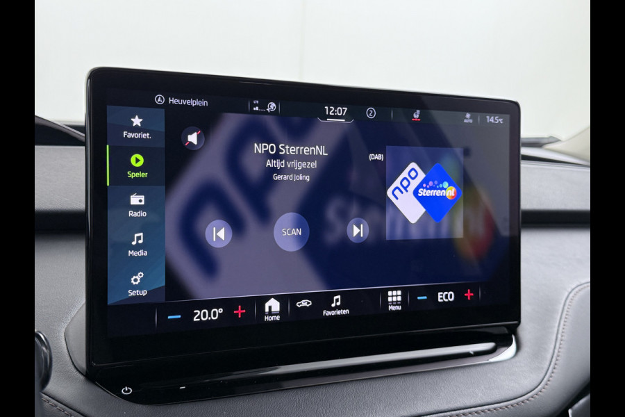 Škoda ENYAQ iV 80 204pk Leer+St+Verwarmd Pano-dak Trekhaak Adaptive Cruise PDC-a+v S.O.H. 94% 360°Camera 20"lm Apple Carplay Android Auto Luxus DAB Stuurverwarming Led Lmv Keyless Infotainment Plus Assistentie Plus Comfort-pakket 1e Eigenaar Origineel Nederlandse Auto Nieuwprijs €57.155,- 1.000kg trekvermogen!