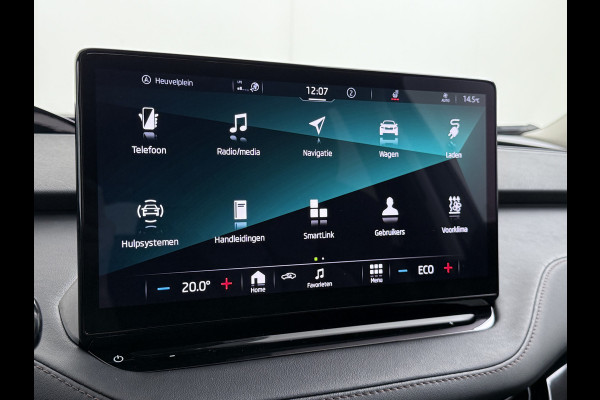 Škoda ENYAQ iV 80 204pk Leer+St+Verwarmd Pano-dak Trekhaak Adaptive Cruise PDC-a+v S.O.H. 94% 360°Camera 20"lm Apple Carplay Android Auto Luxus DAB Stuurverwarming Led Lmv Keyless Infotainment Plus Assistentie Plus Comfort-pakket 1e Eigenaar Origineel Nederlandse Auto Nieuwprijs €57.155,- 1.000kg trekvermogen!
