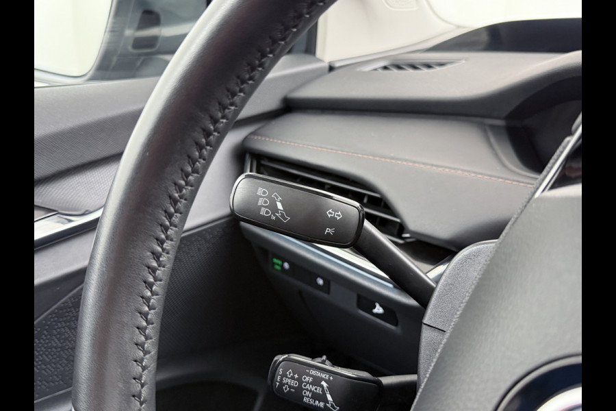 Škoda ENYAQ iV 80 204pk Leer+St+Verwarmd Pano-dak Trekhaak Adaptive Cruise PDC-a+v S.O.H. 94% 360°Camera 20"lm Apple Carplay Android Auto Luxus DAB Stuurverwarming Led Lmv Keyless Infotainment Plus Assistentie Plus Comfort-pakket 1e Eigenaar Origineel Nederlandse Auto Nieuwprijs €57.155,- 1.000kg trekvermogen!