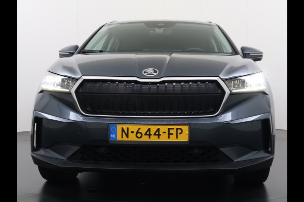 Škoda ENYAQ iV 80 204pk Leer+St+Verwarmd Pano-dak Trekhaak Adaptive Cruise PDC-a+v S.O.H. 94% 360°Camera 20"lm Apple Carplay Android Auto Luxus DAB Stuurverwarming Led Lmv Keyless Infotainment Plus Assistentie Plus Comfort-pakket 1e Eigenaar Origineel Nederlandse Auto Nieuwprijs €57.155,- 1.000kg trekvermogen!