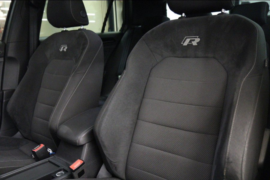 Volkswagen Golf 2.0 TSI 4Motion R /PANO/CARPLAY/KEYLESS/ACC/BLINDSPOT/DUNAAUDIO/SFEER/VOL