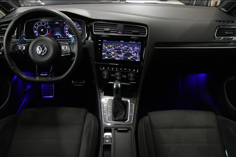 Volkswagen Golf 2.0 TSI 4Motion R /PANO/CARPLAY/KEYLESS/ACC/BLINDSPOT/DUNAAUDIO/SFEER/VOL