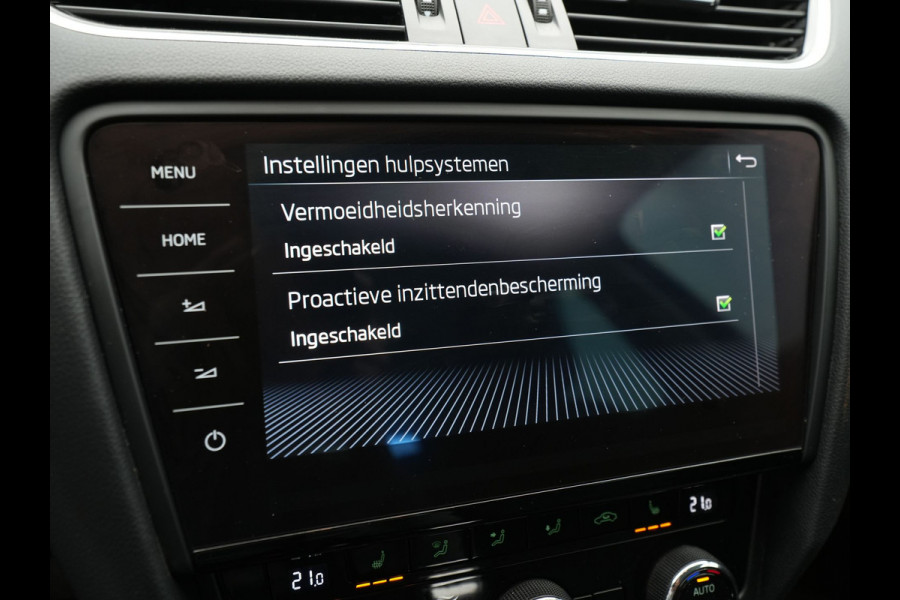 Škoda Octavia Combi 1.5 TSI 150pk DSG Greentech Business Edition Plus Navigatie Stoelverwarming Canton Clima 104