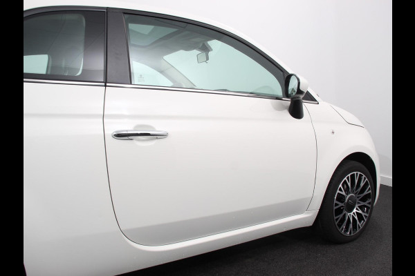 Fiat 500 1.0 Hybrid Dolcevita Panorama dak Climate Control Cruise Control Navigatie Apple Carplay/Android Auto Dab Digitale Cockpit Parkeer Sensoren  Lichtmetalen Velgen 16" Led