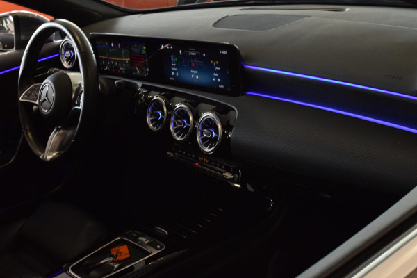 Mercedes-Benz A-Klasse 250 e Luxury Line|Dak|Sfeer|Trekhaak|Orig.NL.