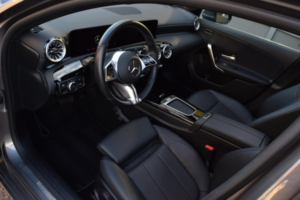 Mercedes-Benz A-Klasse 250 e Luxury Line|Dak|Sfeer|Trekhaak|Orig.NL.