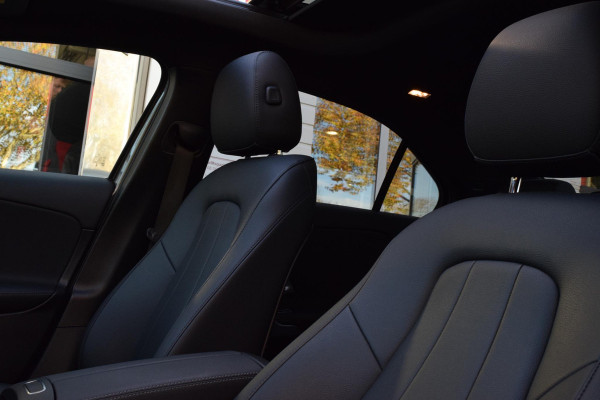 Mercedes-Benz A-Klasse 250 e Luxury Line|Dak|Sfeer|Trekhaak|Orig.NL.