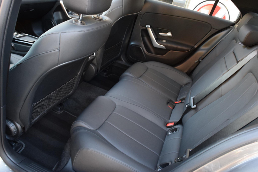 Mercedes-Benz A-Klasse 250 e Luxury Line|Dak|Sfeer|Trekhaak|Orig.NL.