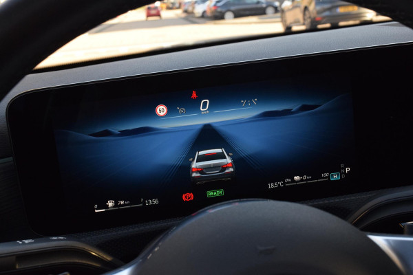 Mercedes-Benz A-Klasse 250 e Luxury Line|Dak|Sfeer|Trekhaak|Orig.NL.