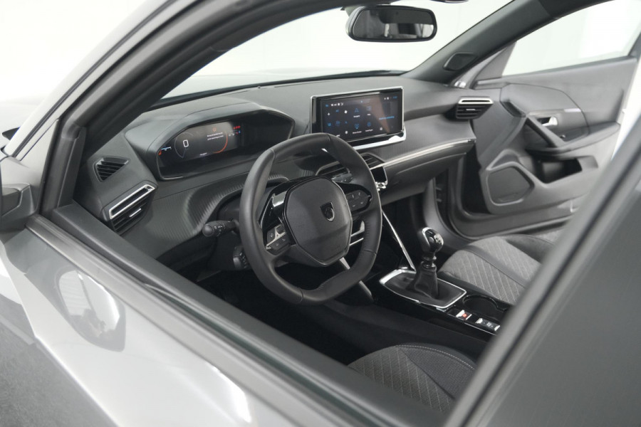 Peugeot 2008 PureTech 100 Allure | Camera | Navigatie | Parkeersensoren | Apple Carplay