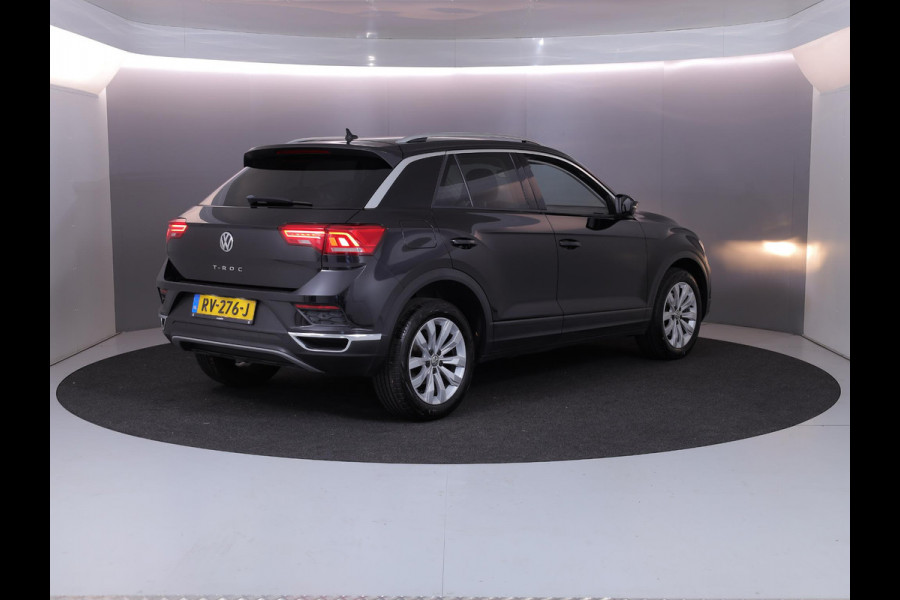 Volkswagen T-Roc 1.0 TSI Style 115pk 6bak| Navi| 17'LM-velgen| Camera| Clioma